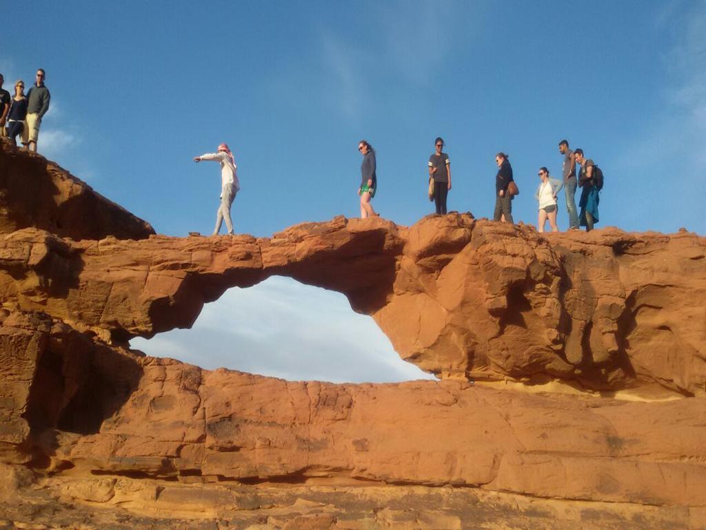 Wadi Rum Quiet Village Camp Экстерьер фото