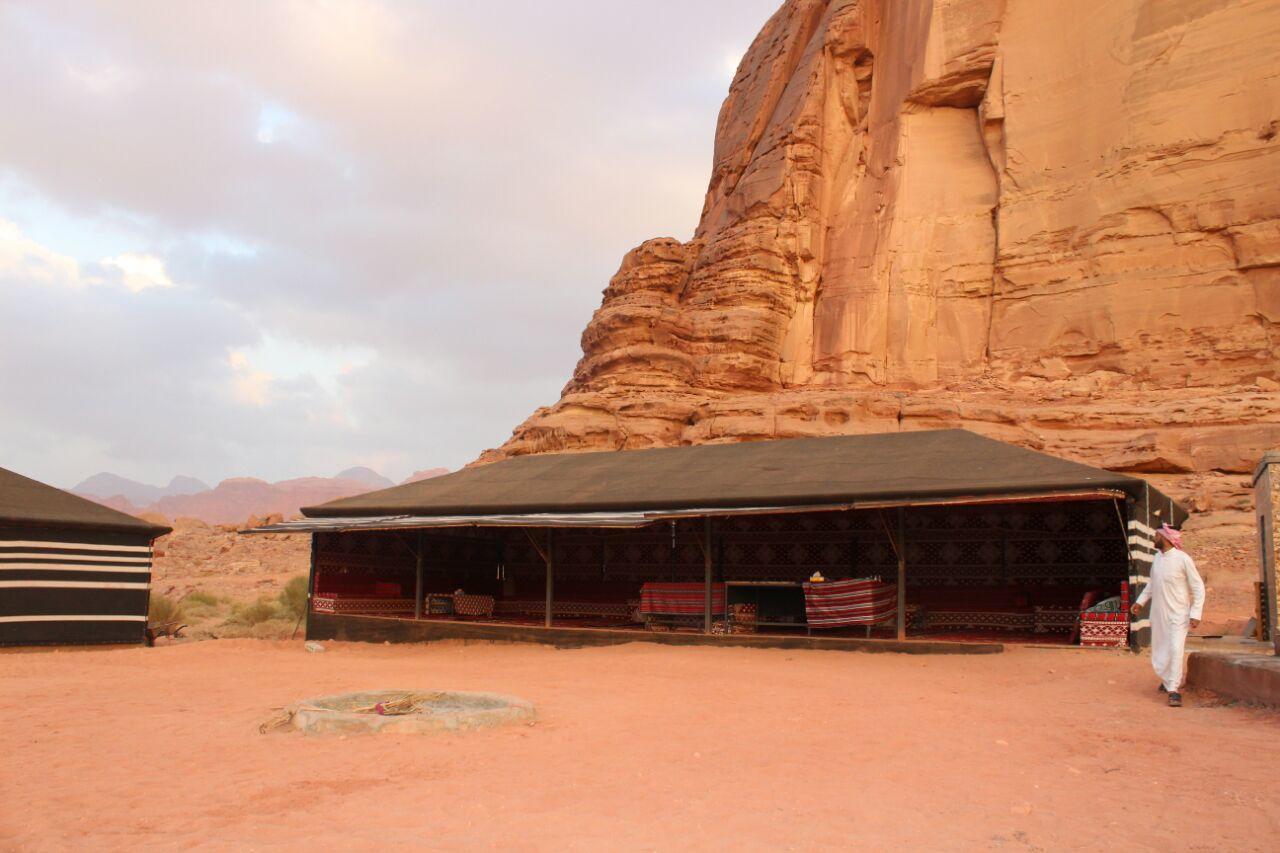 Wadi Rum Quiet Village Camp Экстерьер фото