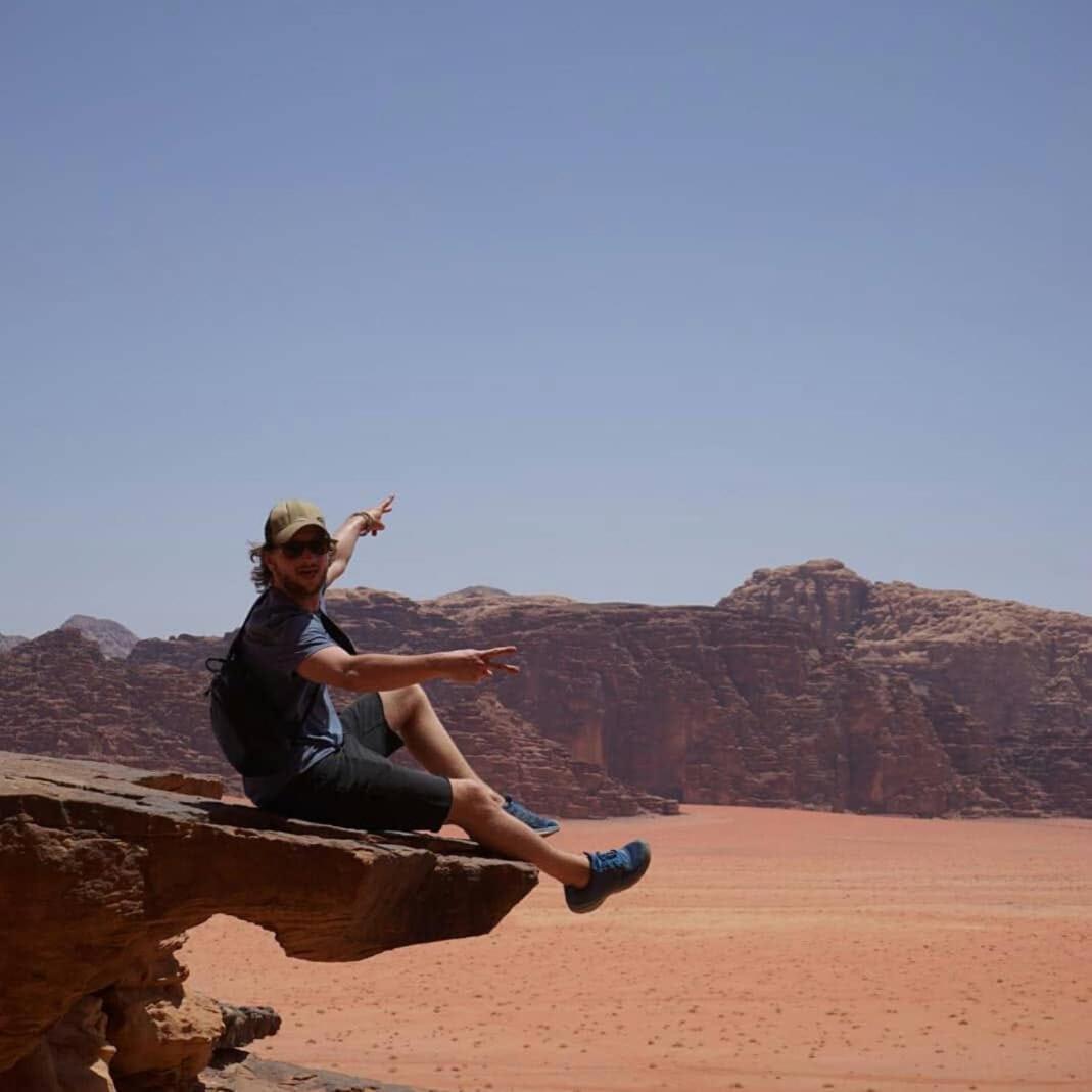 Wadi Rum Quiet Village Camp Экстерьер фото