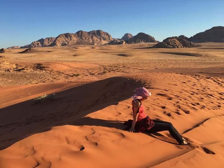 Wadi Rum Quiet Village Camp Экстерьер фото